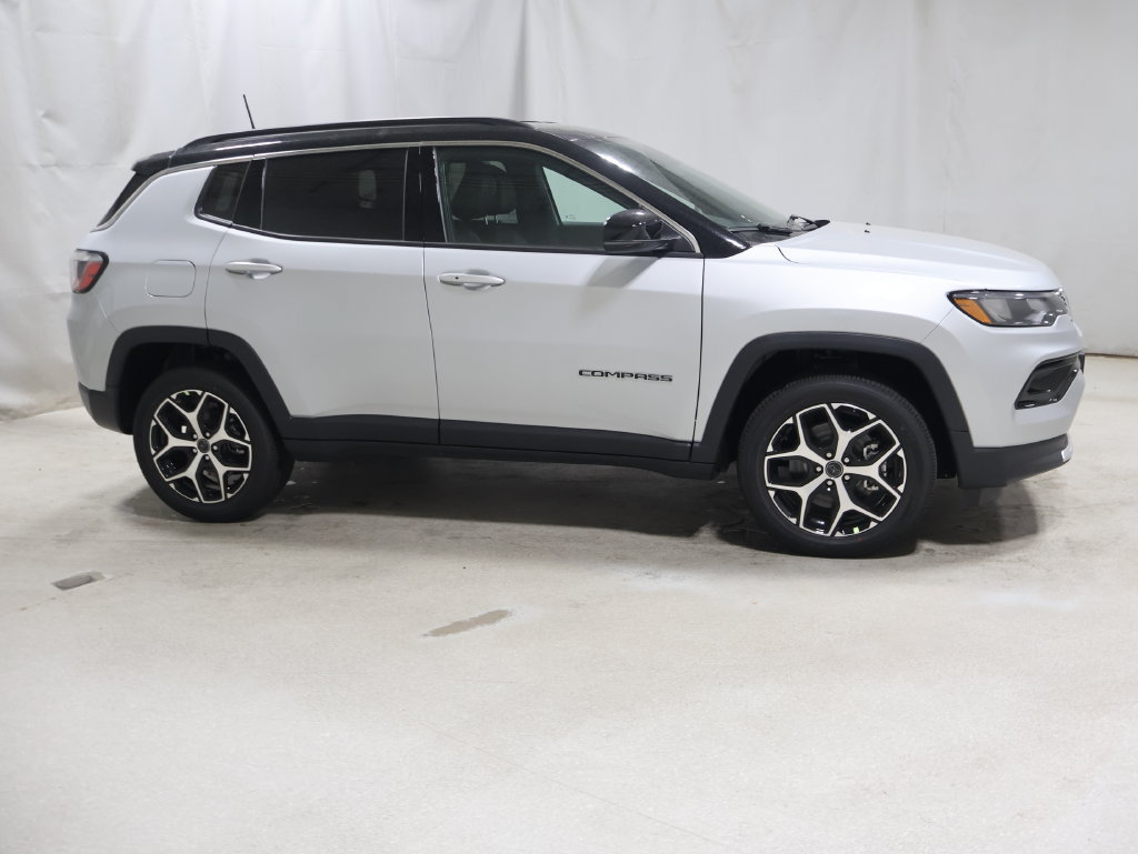 New 2026 Jeep Compass Limited AWD/4WD image 7