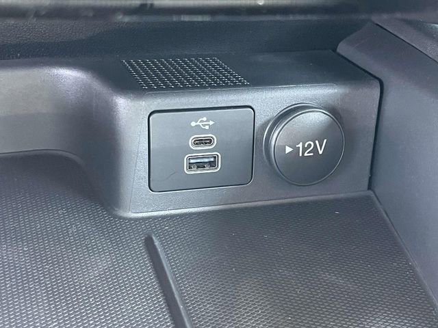 New 2025 Ford Escape SE FWD image 22
