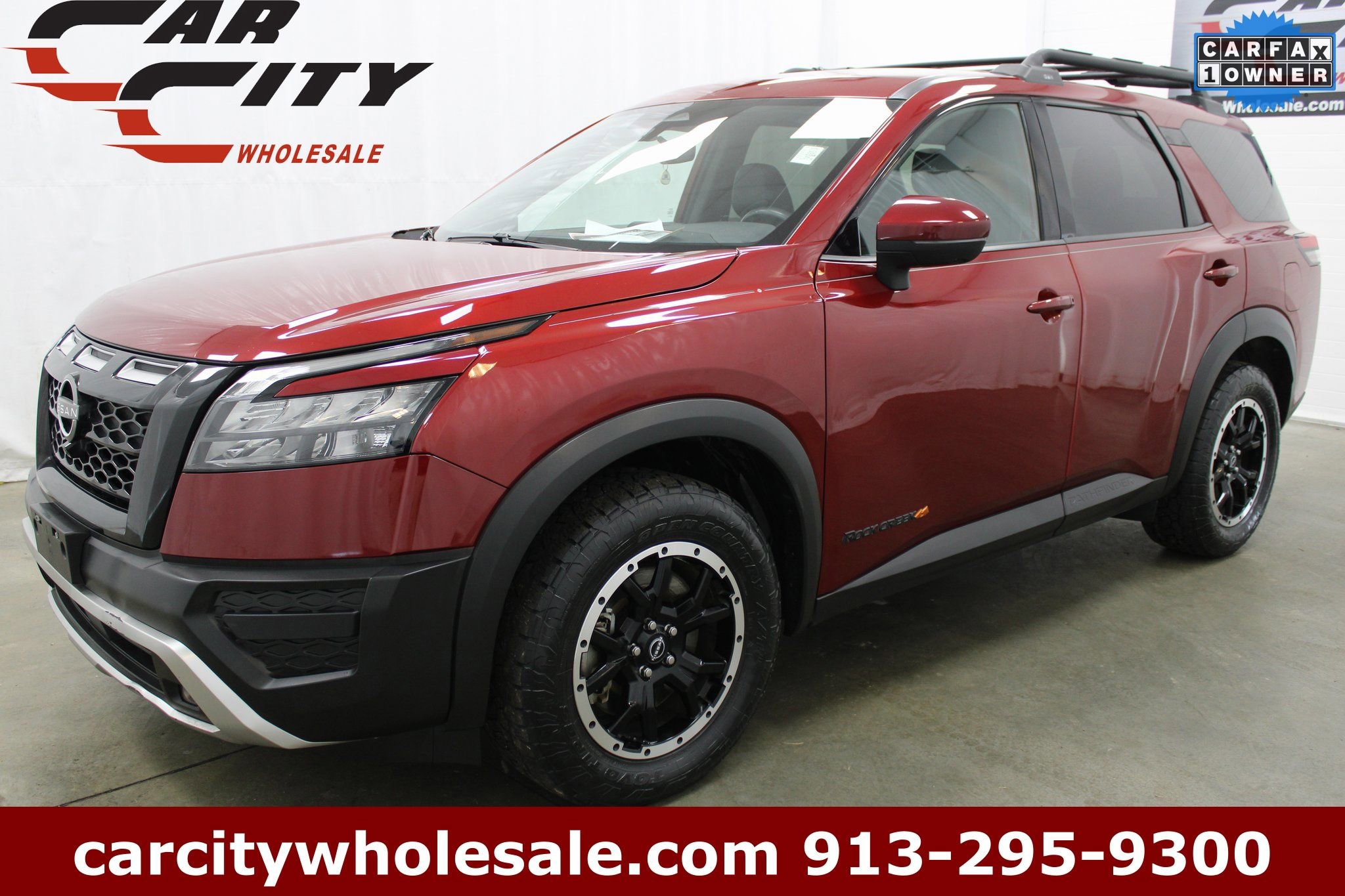 Used 2023 Nissan Pathfinder Rock Creek image 1