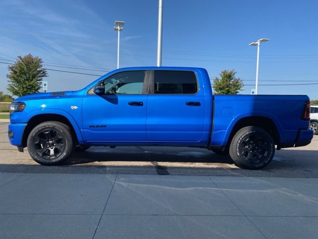 New 2026 RAM 1500 4x4 Crew Cab image 8