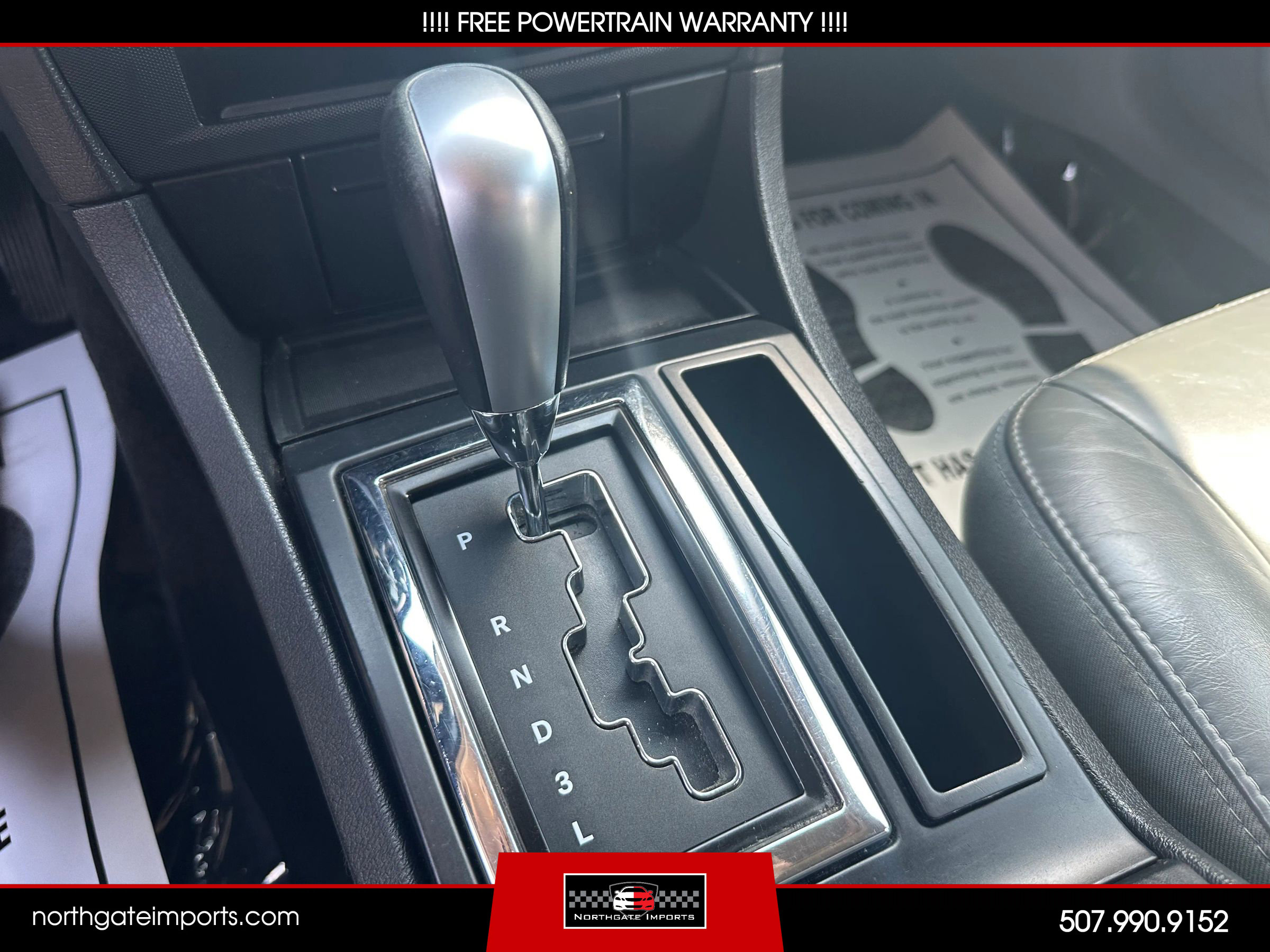 Used 2005 Dodge Magnum SE image 21