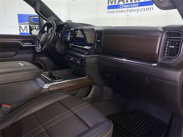 Certified 2025 Chevrolet Silverado 2500 High Country w/ High Country Premium Package image 36