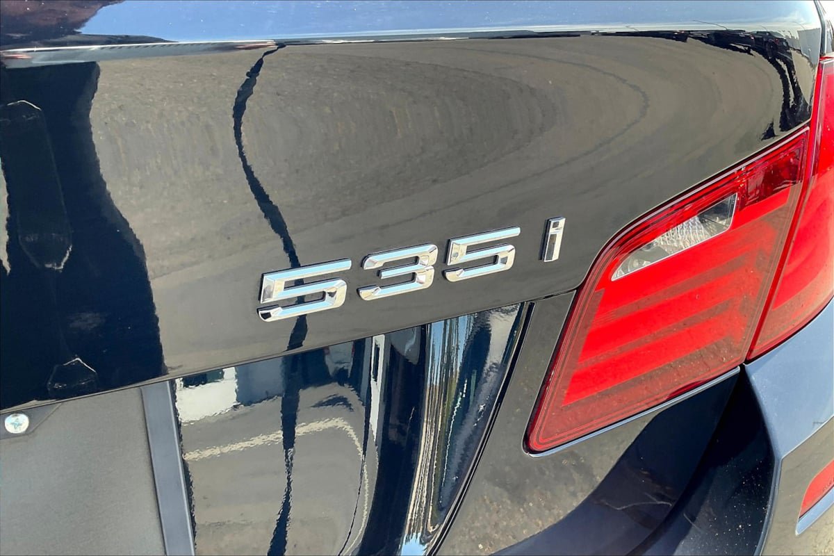Used 2013 BMW 535i Sedan RWD image 8
