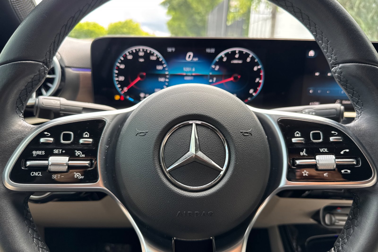 Used 2022 Mercedes-Benz A 220 4MATIC image 22