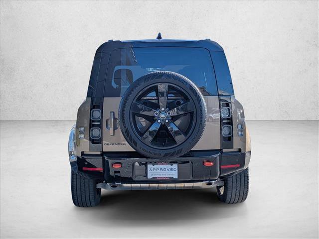 Certified 2025 Land Rover Defender 110 X AWD/4WD image 7