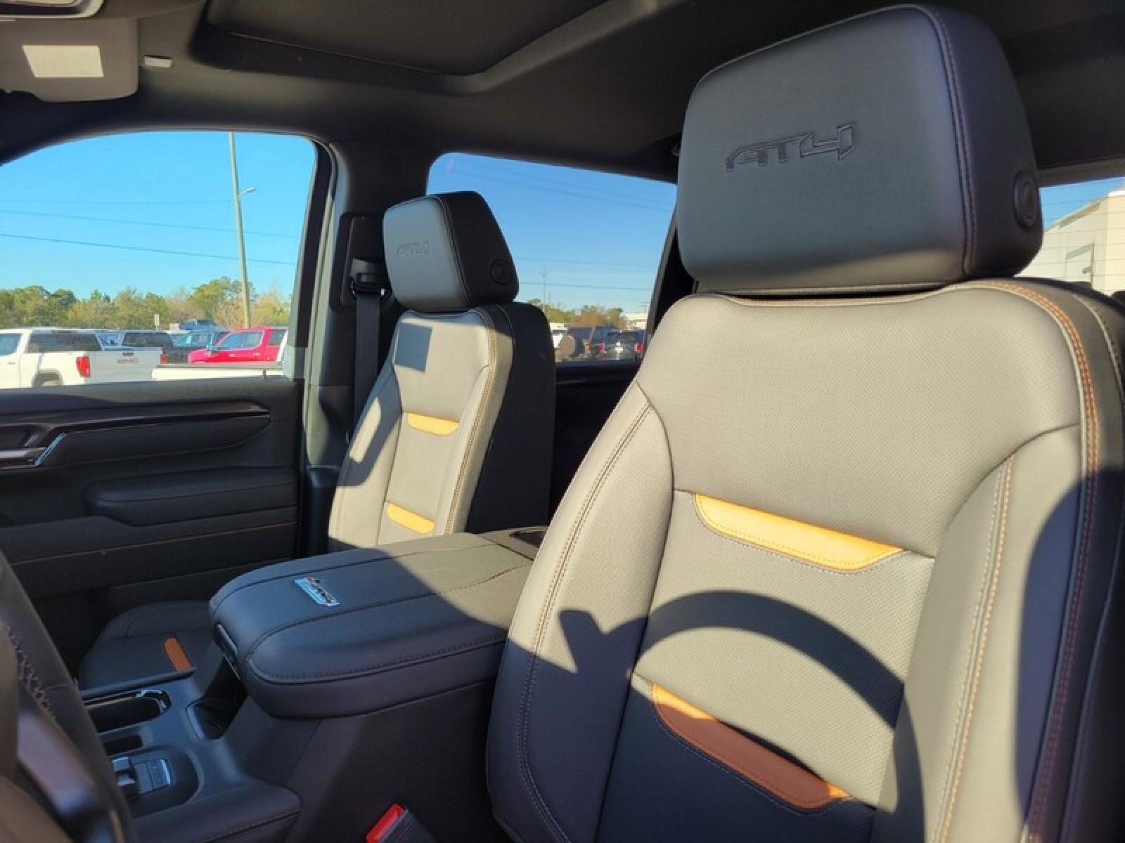 New 2026 GMC Sierra 2500 AT4 w/ AT4 Premium Plus Package image 10