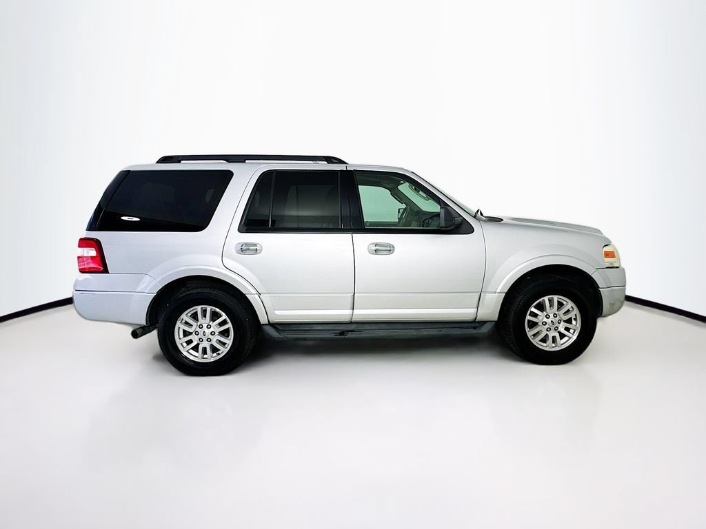 Used 2013 Ford Expedition XLT w/ HD Trailer Tow Pkg RWD image 8