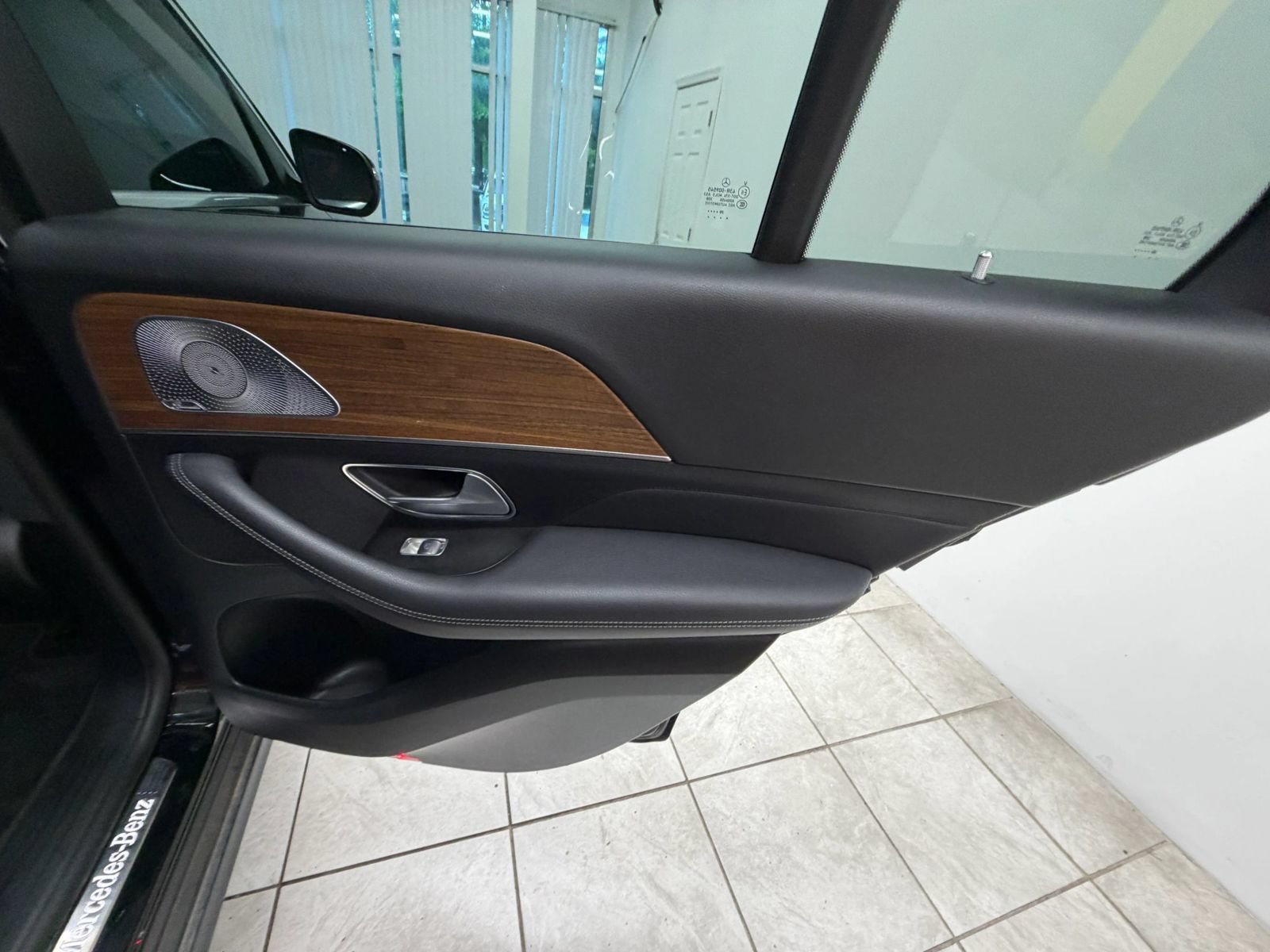 Used 2021 Mercedes-Benz GLE 350 image 18