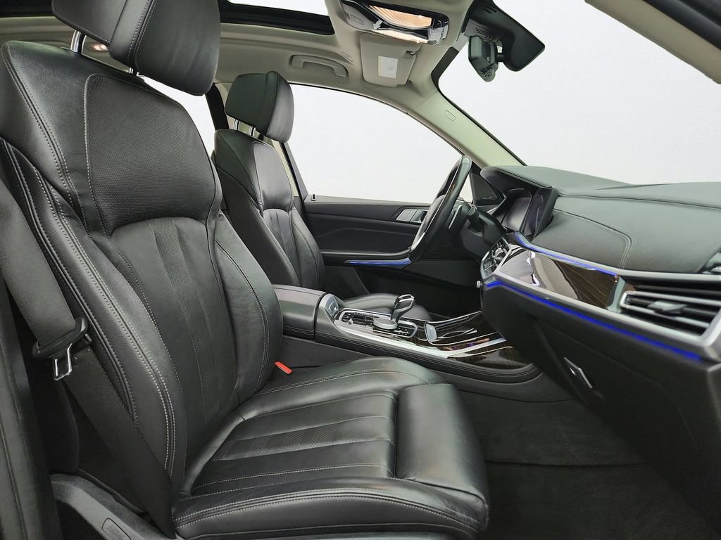 Used 2019 BMW X7 xDrive40i w/ Premium Package AWD/4WD image 36