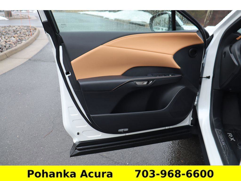 Used 2024 Lexus RX 350 w/ Convenience Package image 20