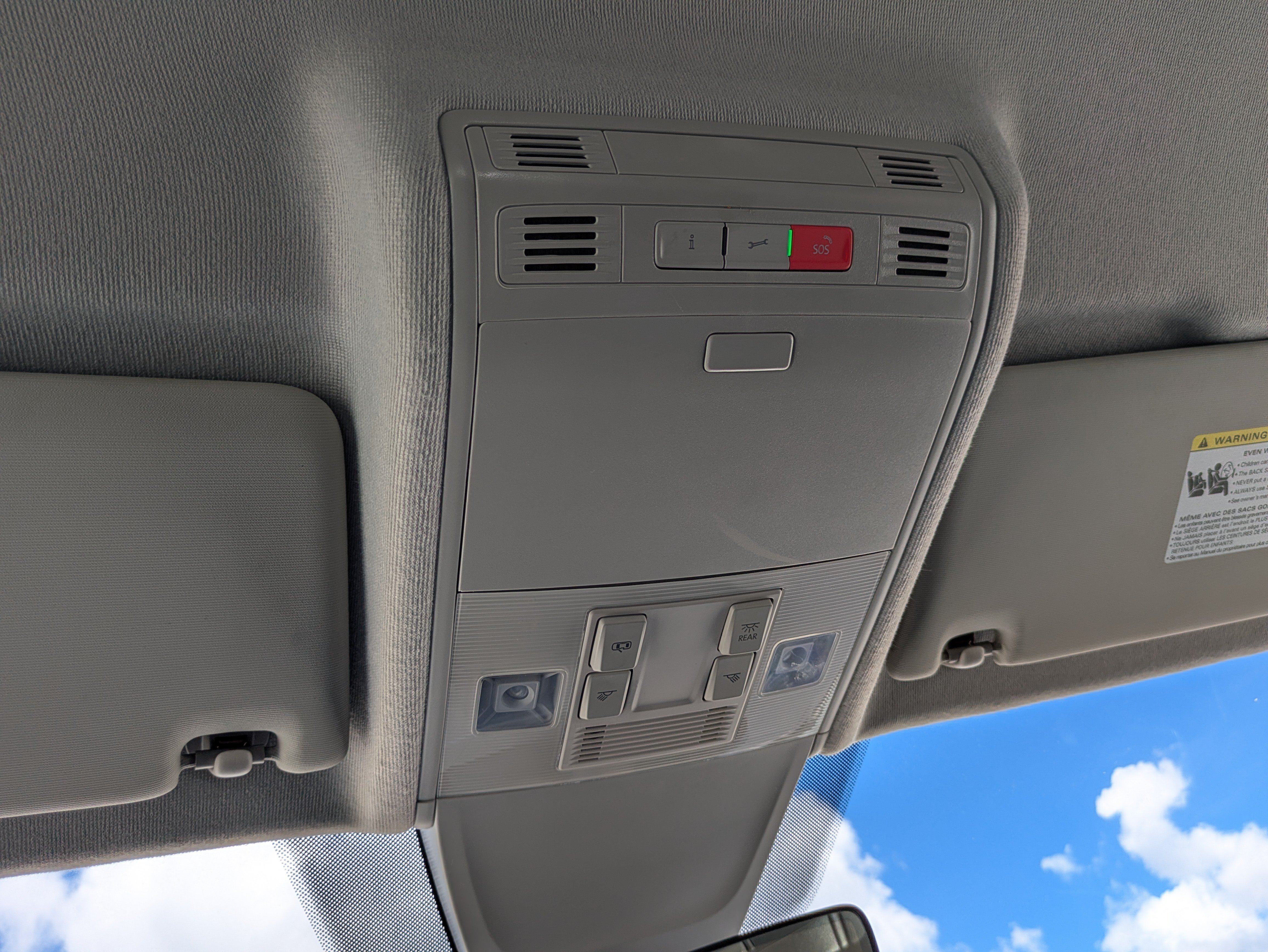 Used 2024 Volkswagen Tiguan Wolfsburg Edition AWD/4WD image 35