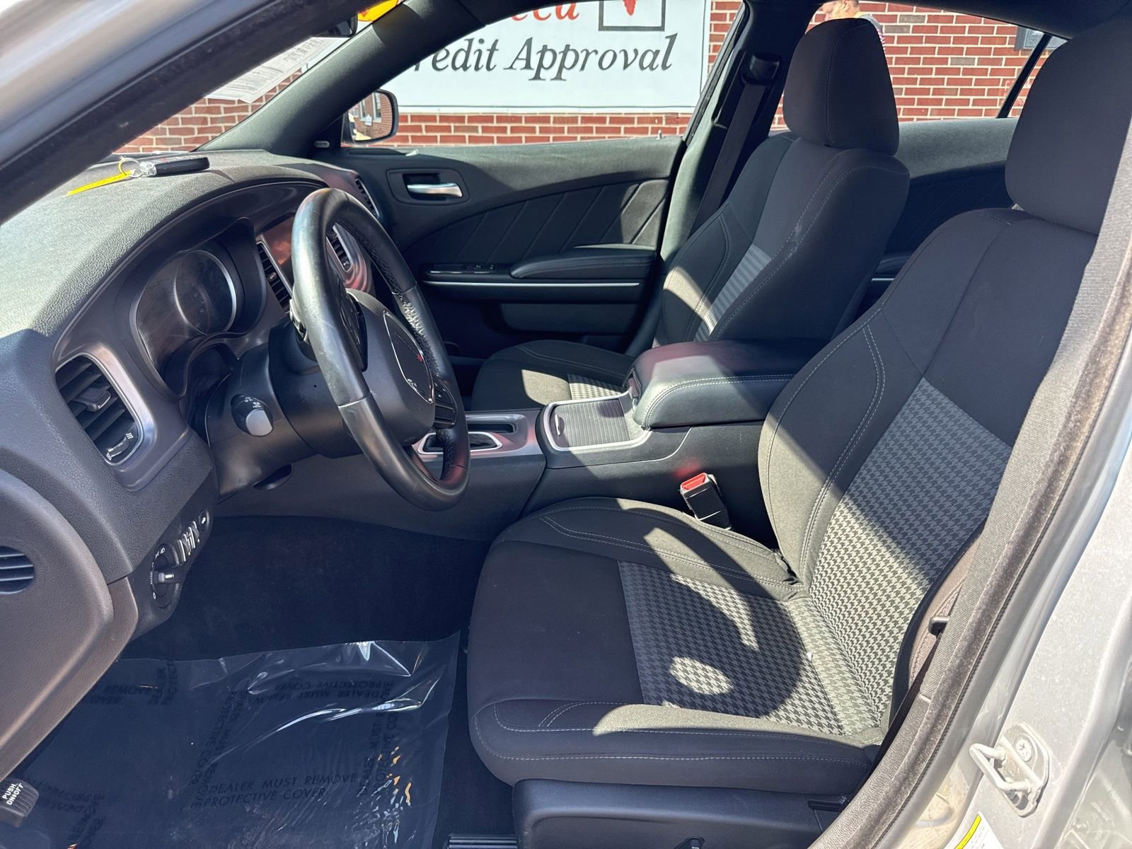 Used 2023 Dodge Charger SXT image 12