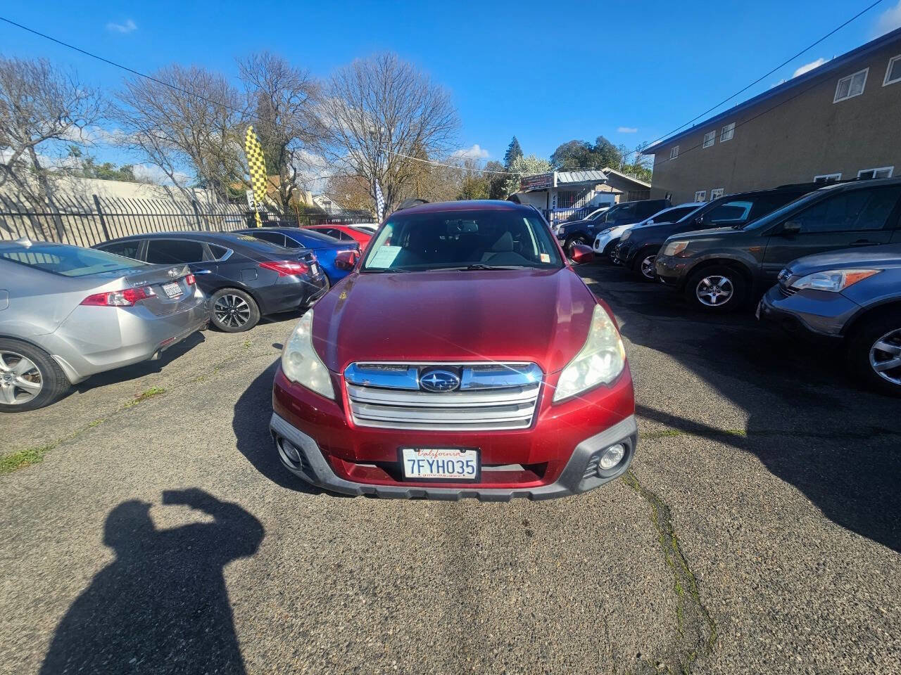 Used 2014 Subaru Outback 2.5i Premium image 2