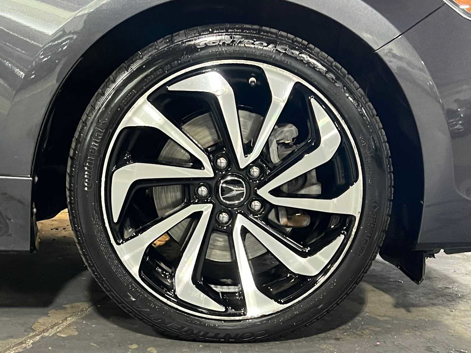 Used 2016 Acura ILX FWD image 9