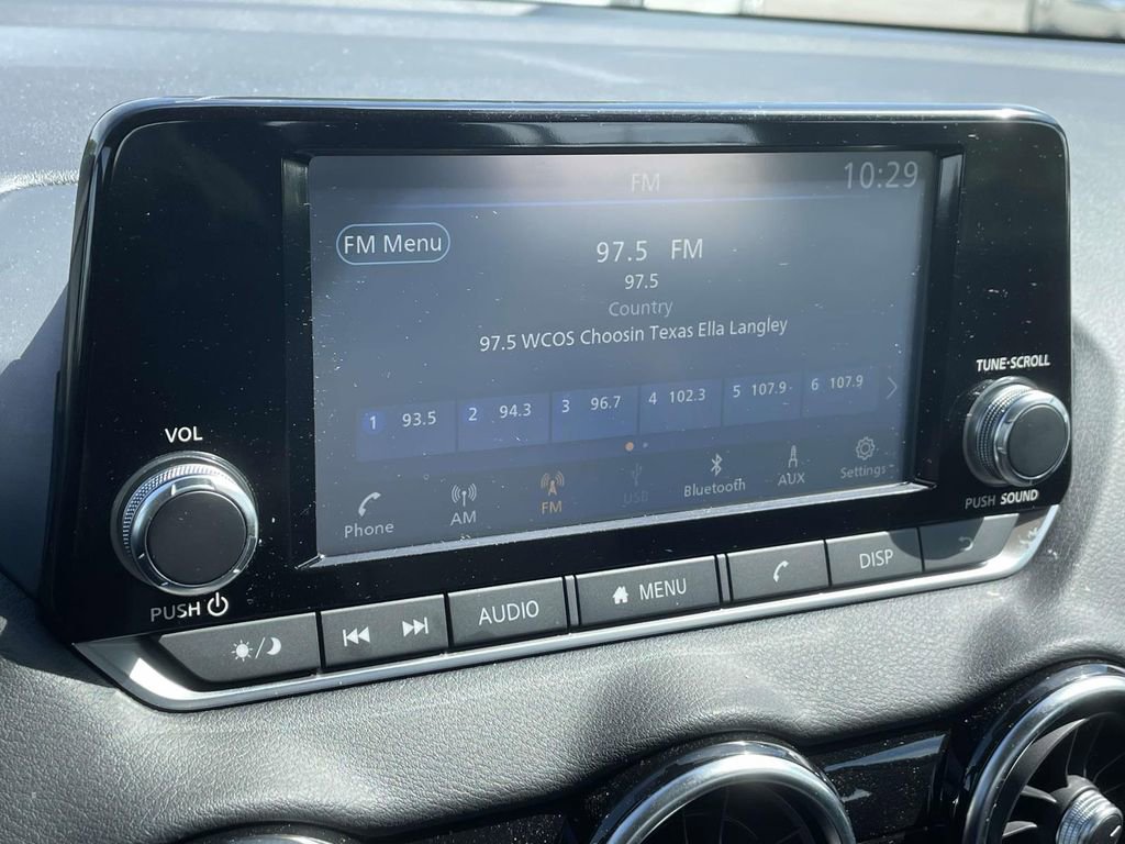 Used 2025 Nissan Sentra S image 24