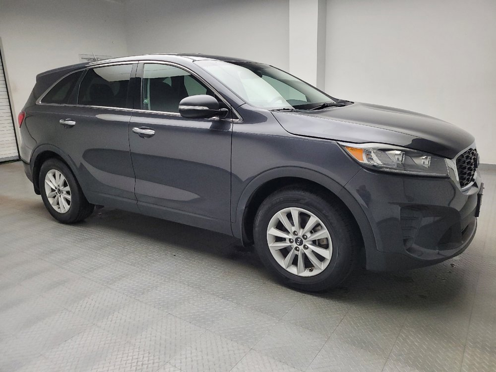 Used 2019 Kia Sorento FWD image 11