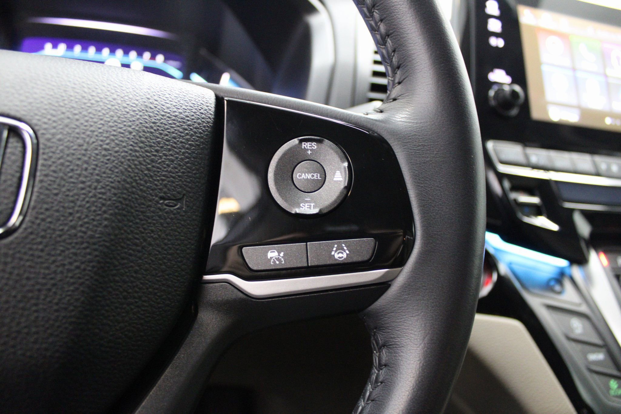 Used 2022 Honda Odyssey Touring image 40