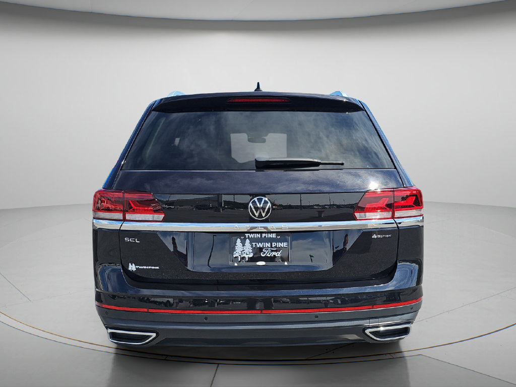 Used 2023 Volkswagen Atlas SEL AWD/4WD image 4