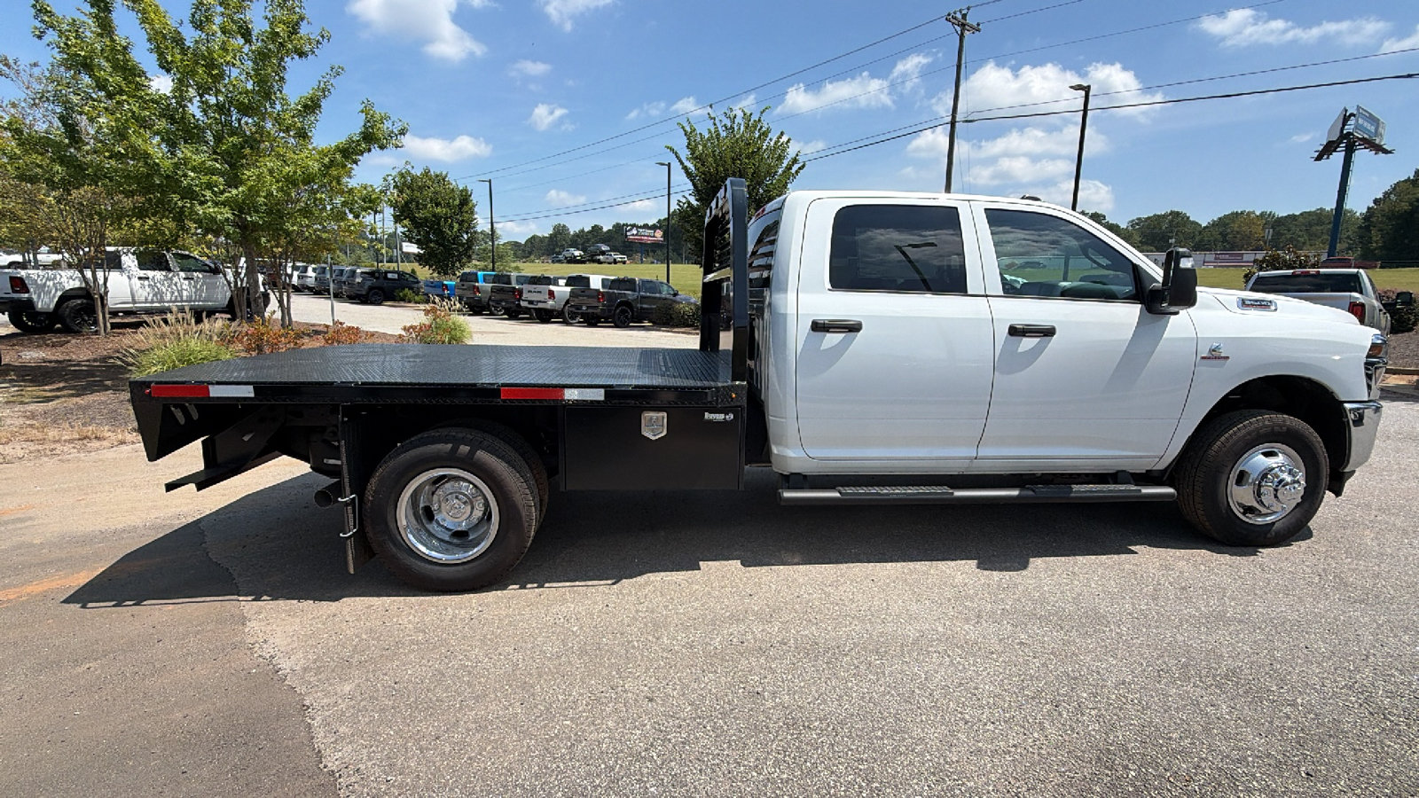 New 2026 RAM 3500 Tradesman w/ Chrome Appearance Group A AWD/4WD image 7