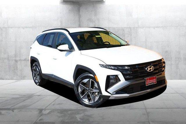 Used 2025 Hyundai Tucson SEL AWD/4WD image 2