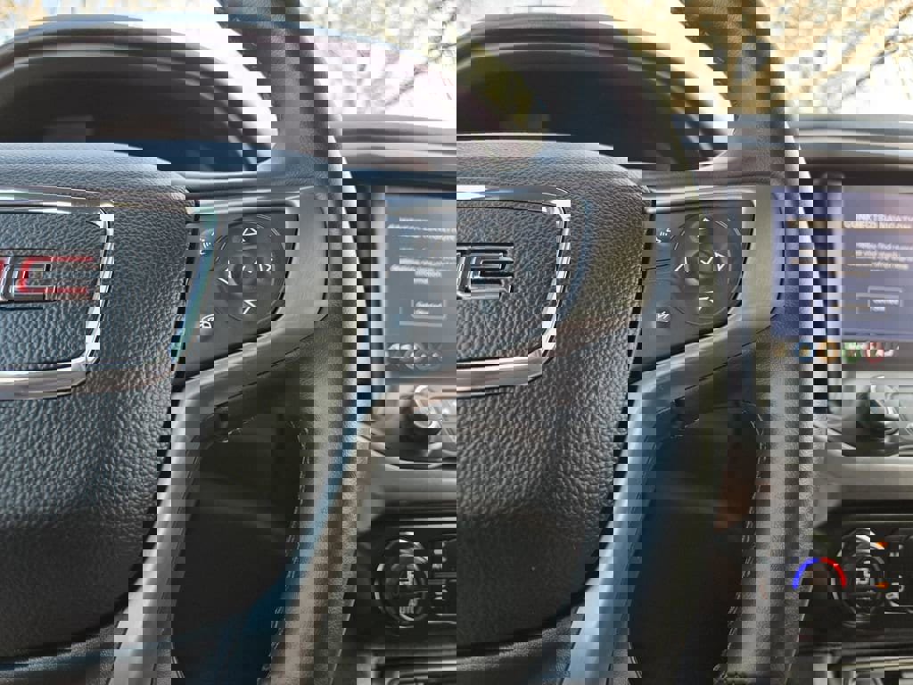 Certified 2023 GMC Acadia AT4 w/ Preferred Package image 18