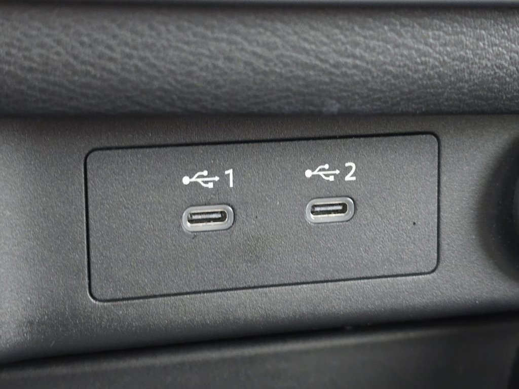 Certified 2024 Nissan Rogue SV w/ SV Premium Package image 9