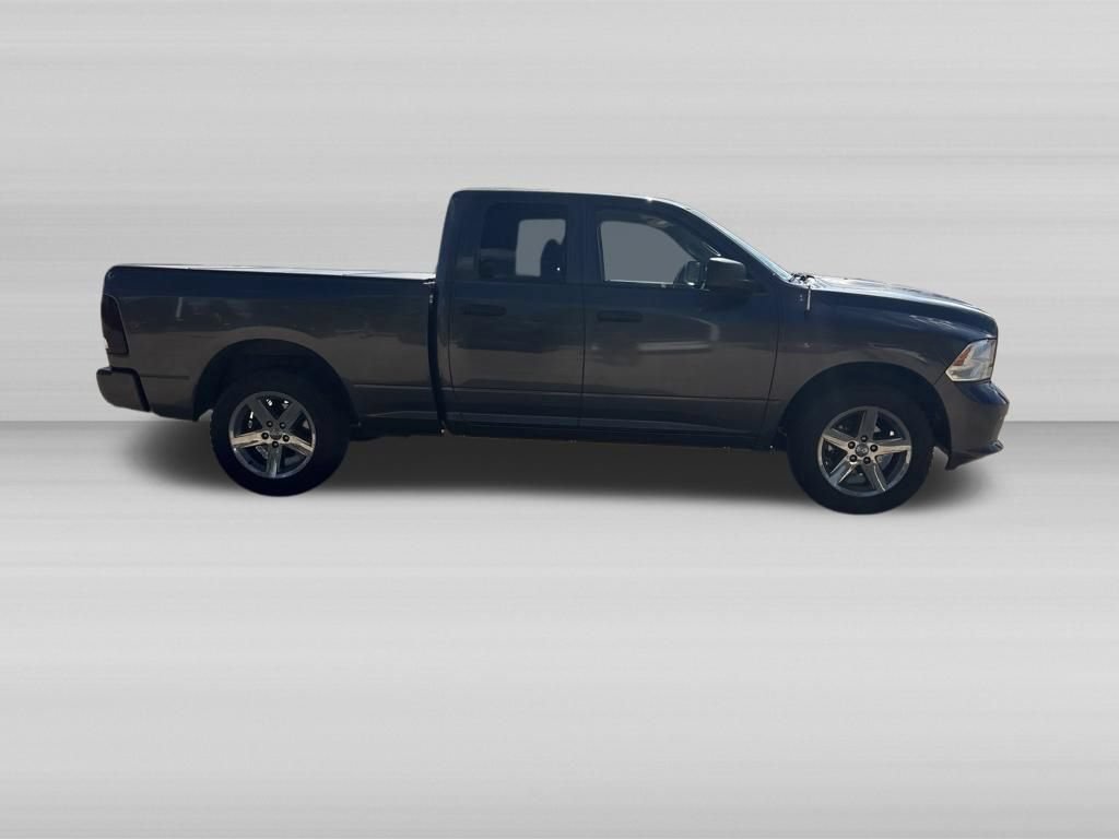 Used 2017 RAM 1500 Express AWD/4WD image 3