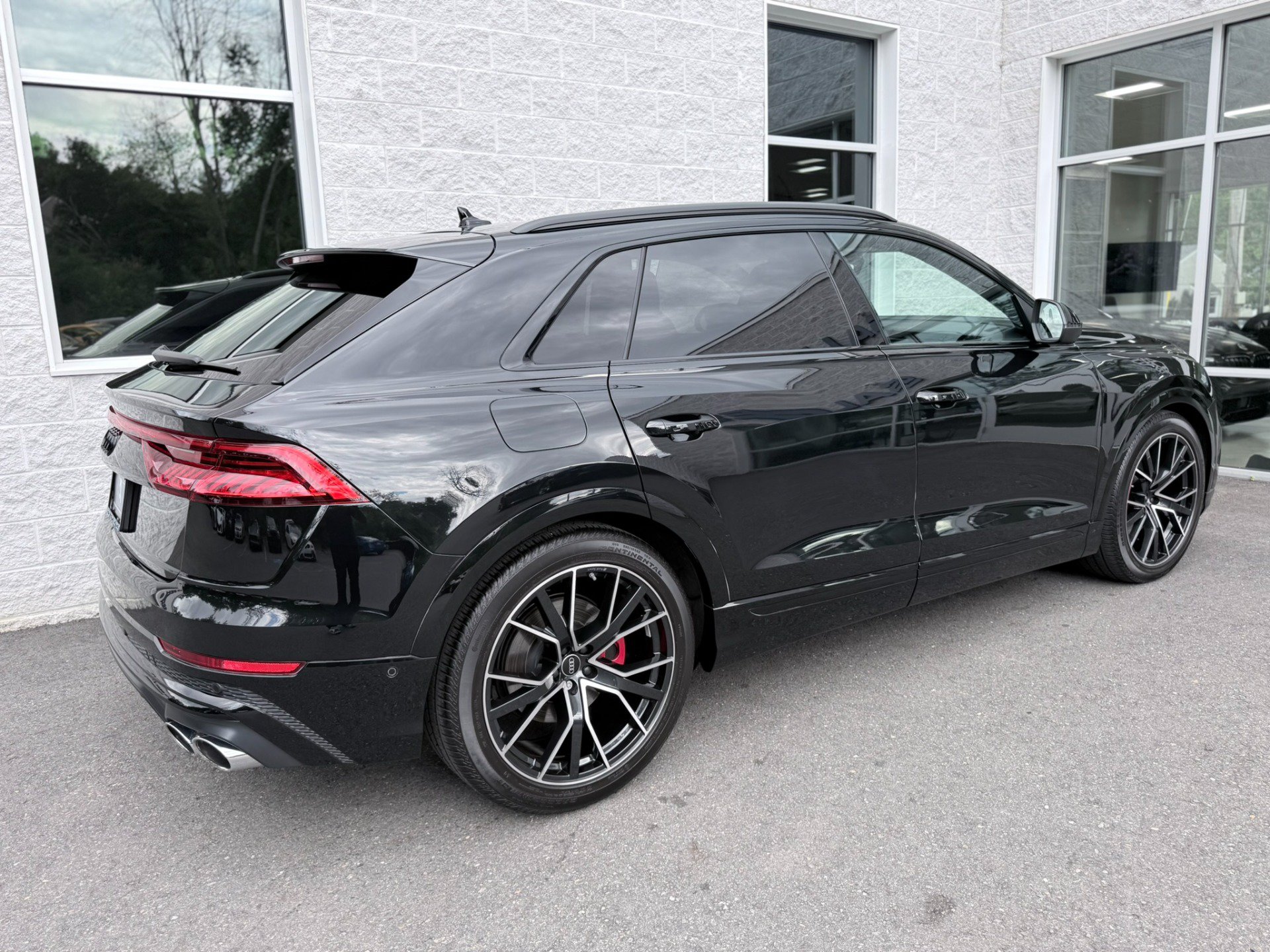 Used 2023 Audi SQ8 Premium Plus AWD/4WD image 30