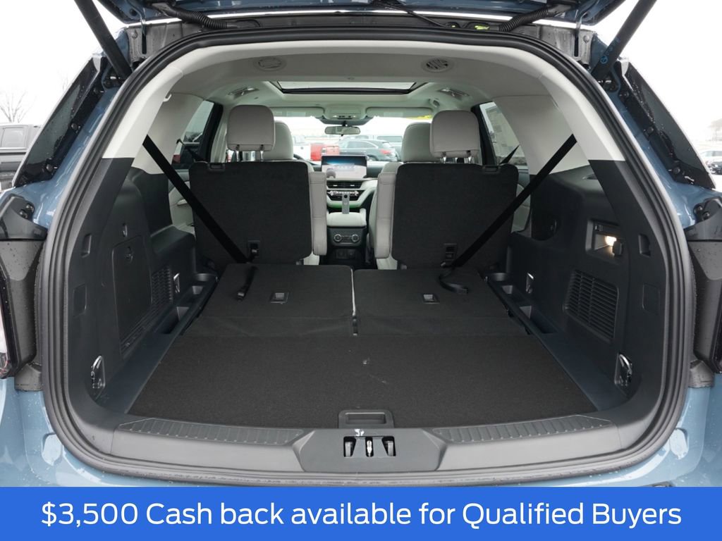 New 2026 Ford Explorer Active w/ Active Comfort Package image 32