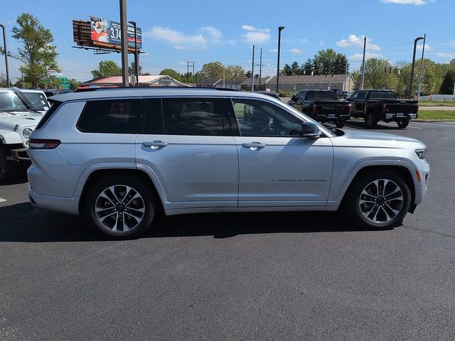 Used 2022 Jeep Grand Cherokee L Overland w/ Luxury Tech Group IV AWD/4WD image 8