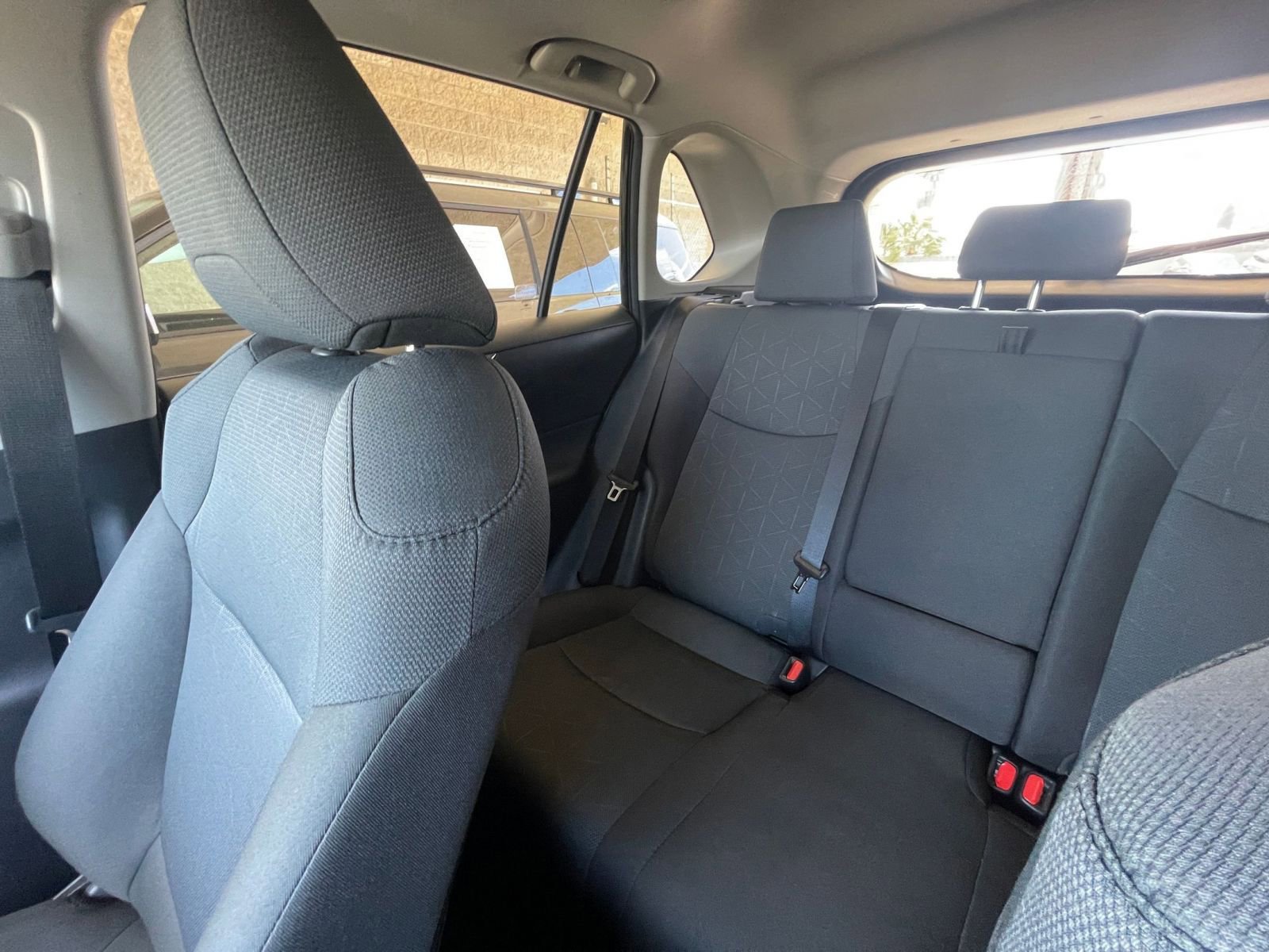 Used 2025 Toyota RAV4 XLE w/ Convenience Package image 41