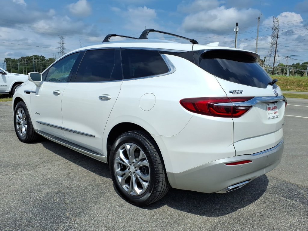 Used 2019 Buick Enclave Avenir w/ Avenir Technology Package FWD image 5