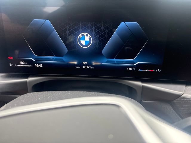 Used 2025 BMW 230i xDrive Coupe w/ Convenience Package AWD/4WD image 4
