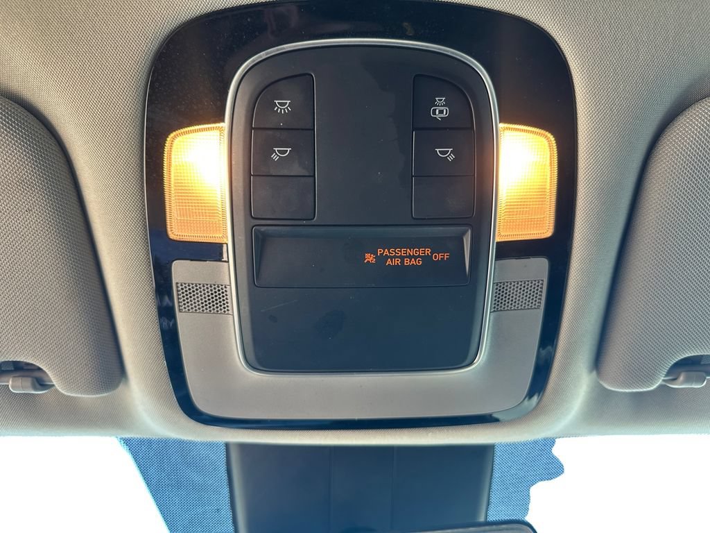 Used 2021 Hyundai Santa Fe SE FWD image 22