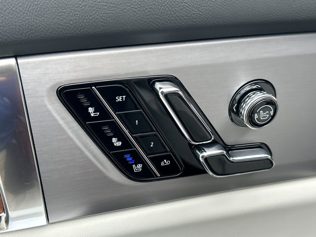 New 2026 Cadillac Vistiq Sport image 22