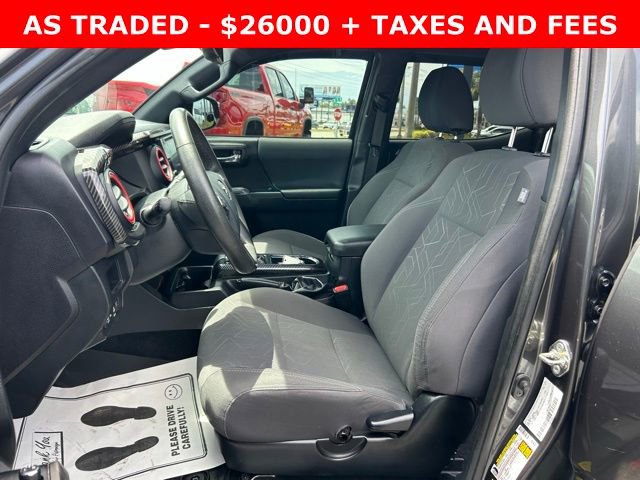 Used 2018 Toyota Tacoma TRD Sport RWD image 14