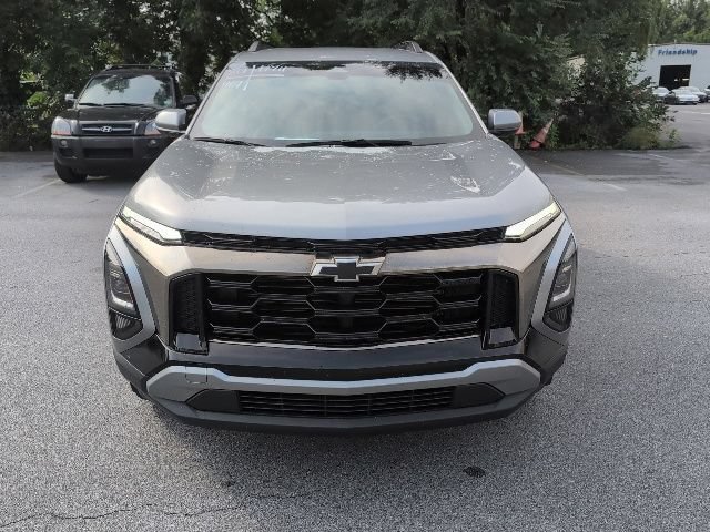 Used 2026 Chevrolet Equinox ACTIV w/ Convenience Package III AWD/4WD image 2