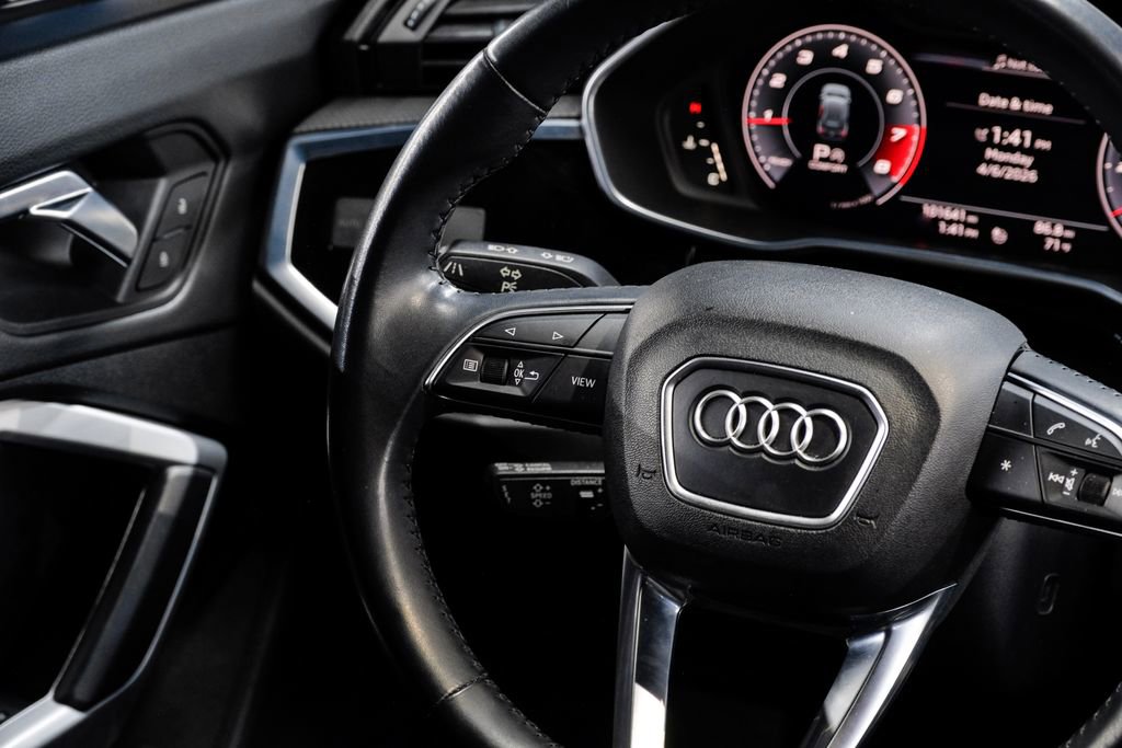 Used 2020 Audi Q3 2.0T Prestige AWD/4WD image 23