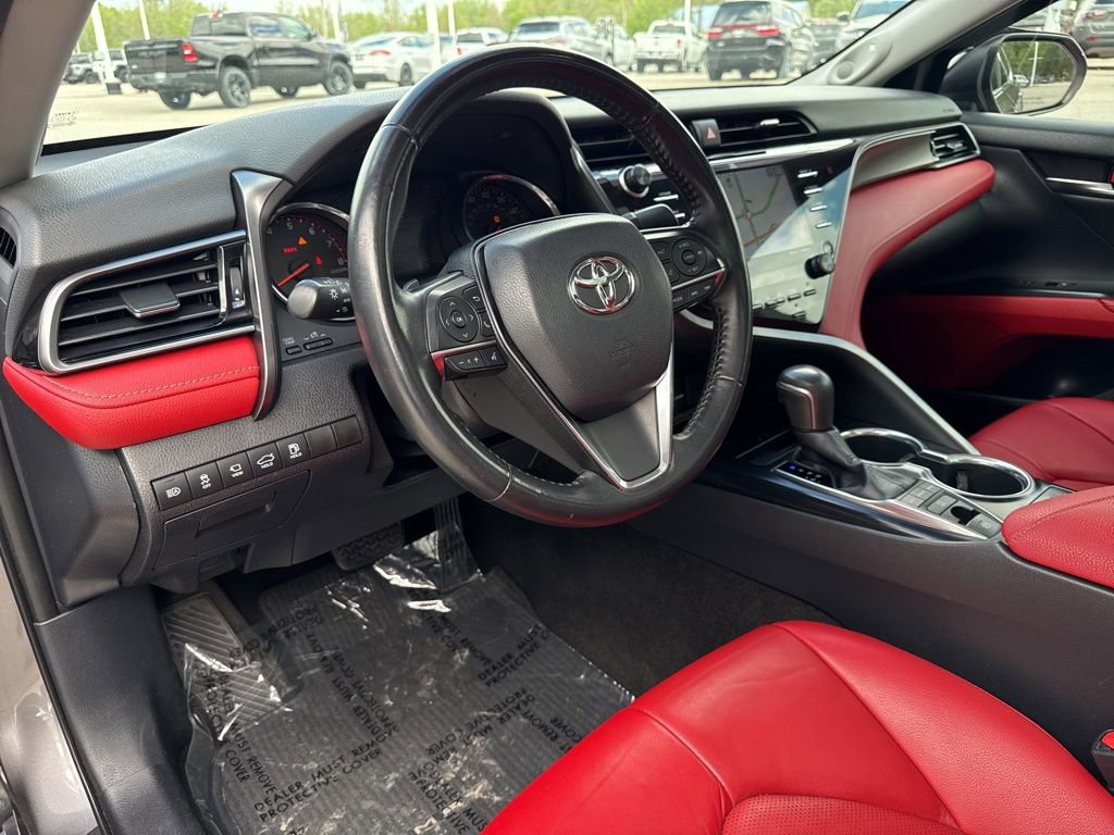 Used 2019 Toyota Camry XSE FWD image 2