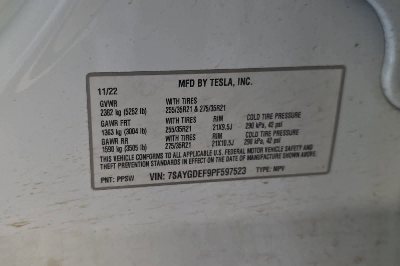 Used 2023 Tesla Model Y Performance AWD/4WD image 25