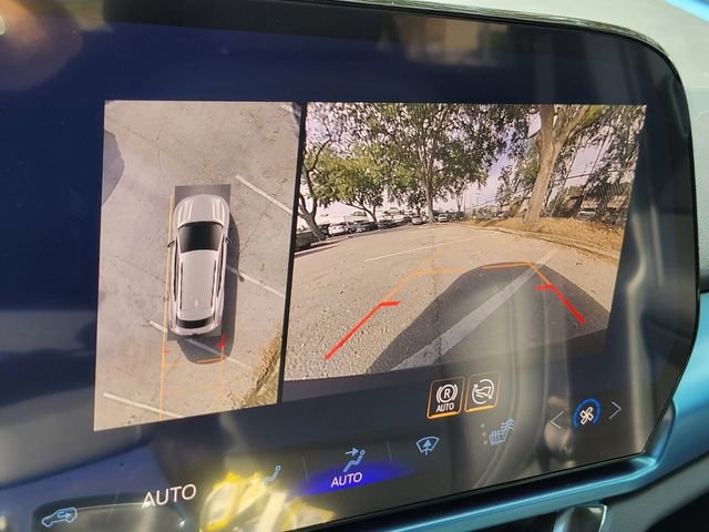 New 2026 Chevrolet Equinox EV LT image 24