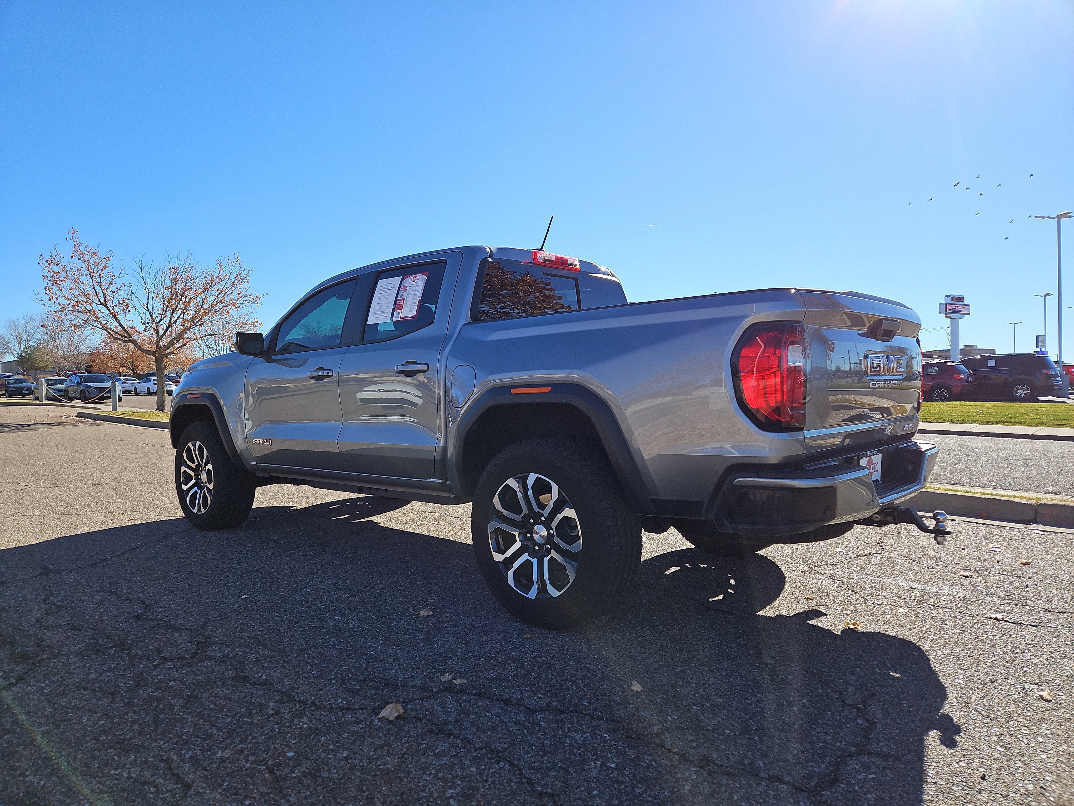 Used 2024 GMC Canyon AT4 w/ AT4 Premium Package image 3
