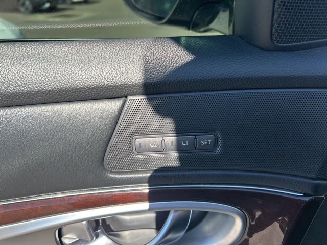 Used 2015 INFINITI Q70 L 3.7 AWD/4WD image 9