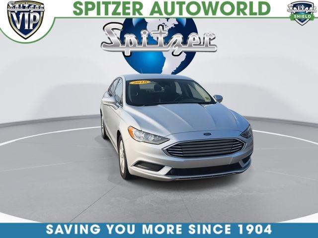 Used 2018 Ford Fusion SE FWD image 3