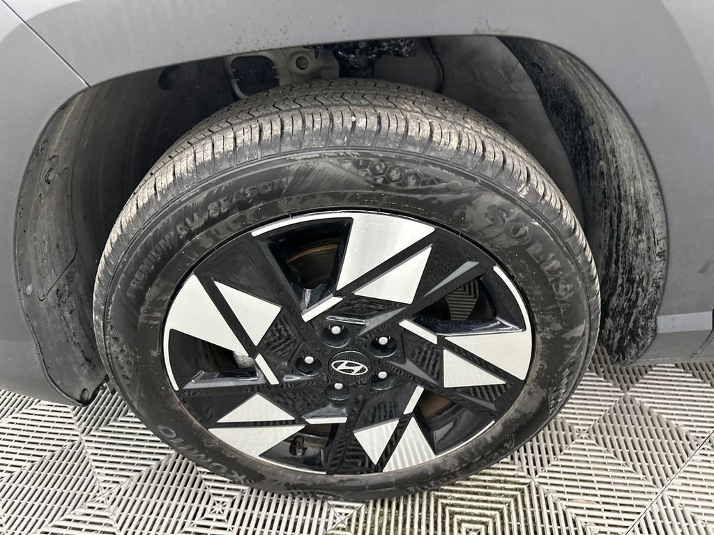 Used 2024 Hyundai Kona SEL w/ Convenience Package image 12