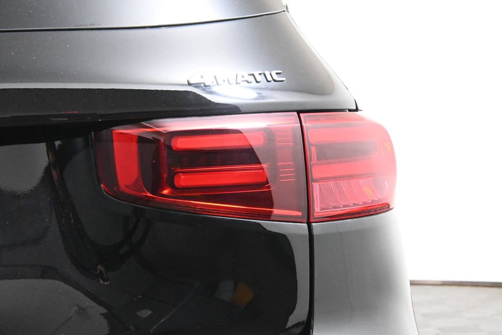 Certified 2026 Mercedes-Benz GLB 250 4MATIC image 13
