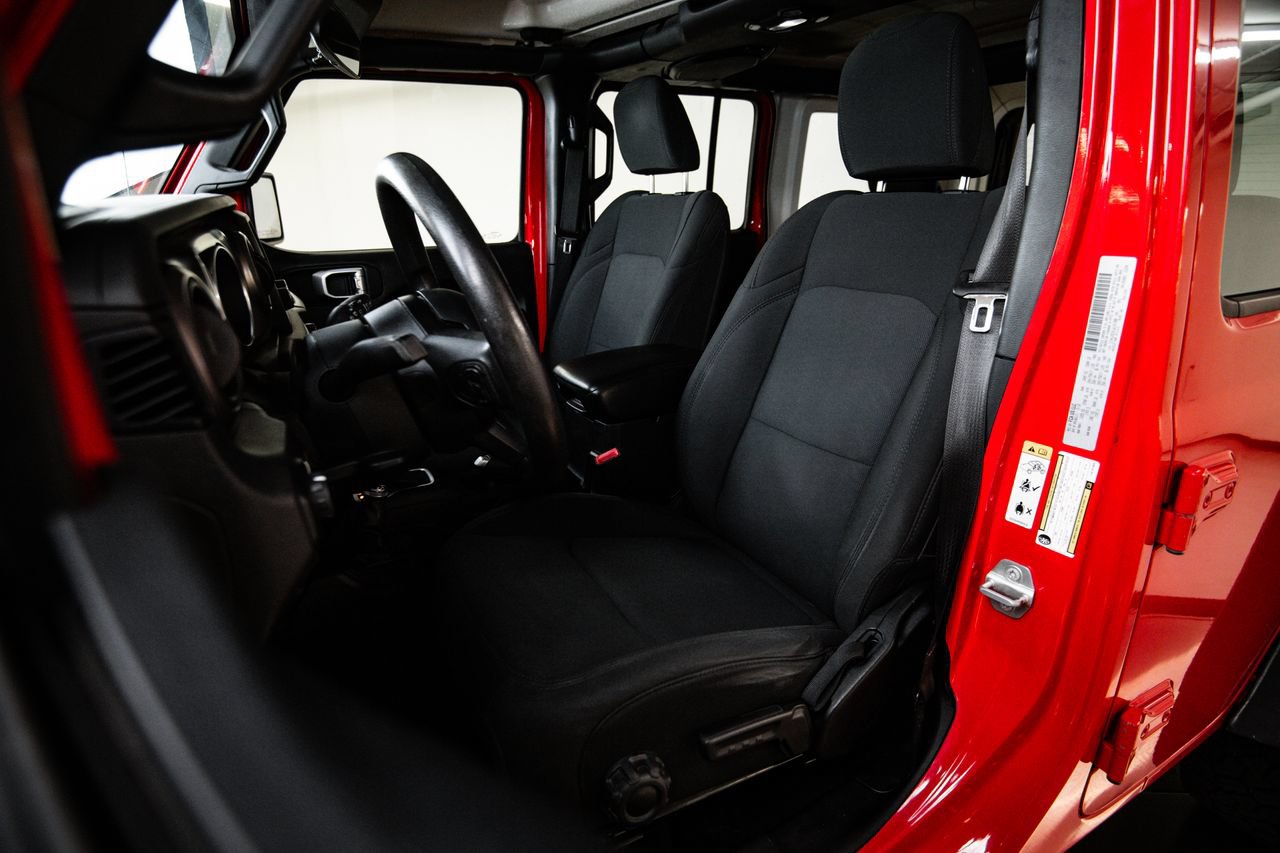 Used 2018 Jeep Wrangler Unlimited Sport AWD/4WD image 5