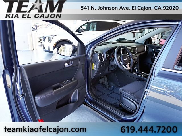 Used 2022 Kia Sportage LX AWD/4WD image 34