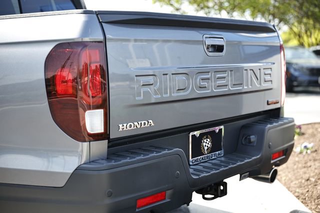 Certified 2025 Honda Ridgeline TrailSport image 10