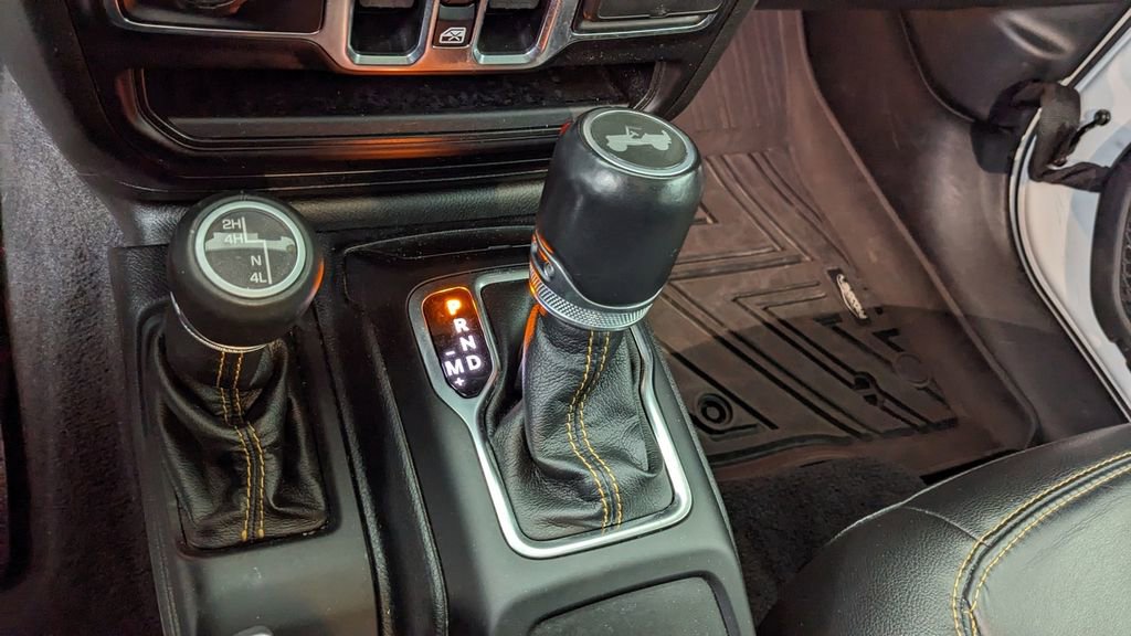 Used 2021 Jeep Wrangler Unlimited Sahara image 30